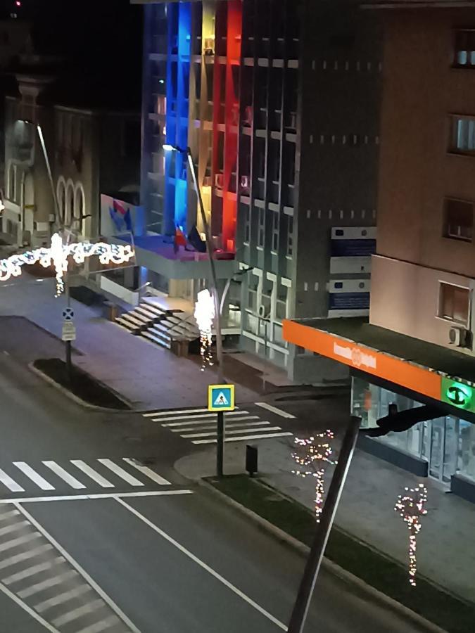 Central Bacău エクステリア 写真